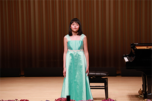 高畑成美 さん(休泊小6年)　前奏曲Op.3 No2「鐘」ラフマニノフ作曲