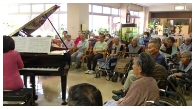 2013.5.15ボランティアコンサート 特別養護老人ホーム「ゆたか」にて画像2
