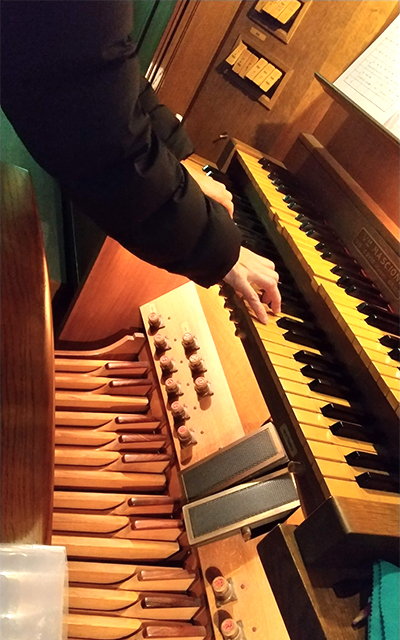 金沢カソリック教会 パイプオルガン