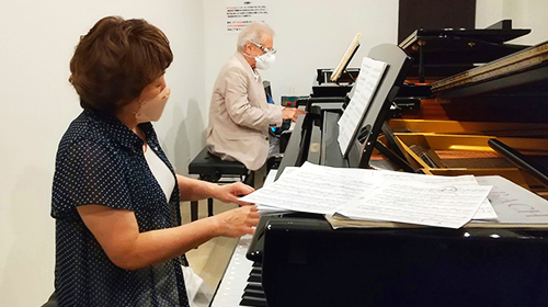 ワルター・フライシュマン教授 長廻かおる