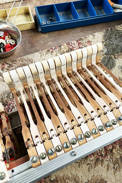 グランドピアノ ハンマー取り替え10