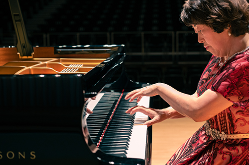 2024チャリティーコンサート「長廻かおるピアノリサイタル」02